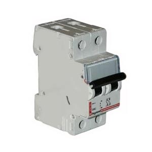 Выключатель автоматический  2П  25А  характеристика C  6кА/6кА  Legrand  DX3-E 407279