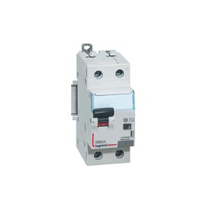 Дифференциальный автомат  2П    3А  30мA  Legrand DX3  характеристика С  тип АС  1P+N C3А 30MA-AC АВДТ  410997