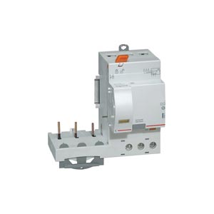 Дифференциальный автомат  3П  63А  300мА  Legrand  DX3  тип AC 410475