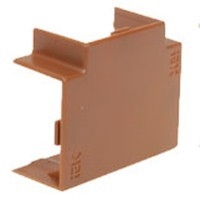 IEK  КМТ  Дуб  Угол Т-образный  40х16 CKK10D-T-040-016-K11