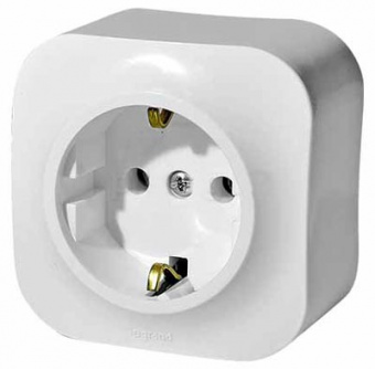 Legrand  Quteo  Белый Розетка 2К+З без шторки открытая установка 782211